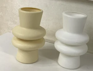 Artificial flower vase