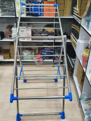 Spacious stainless steel cloth rack