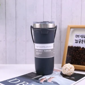 Large capacity insulated mug