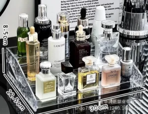 Transparent perfume holder