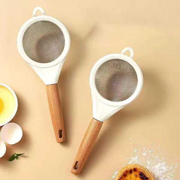 Mesh Sieve with Bamboo Handle