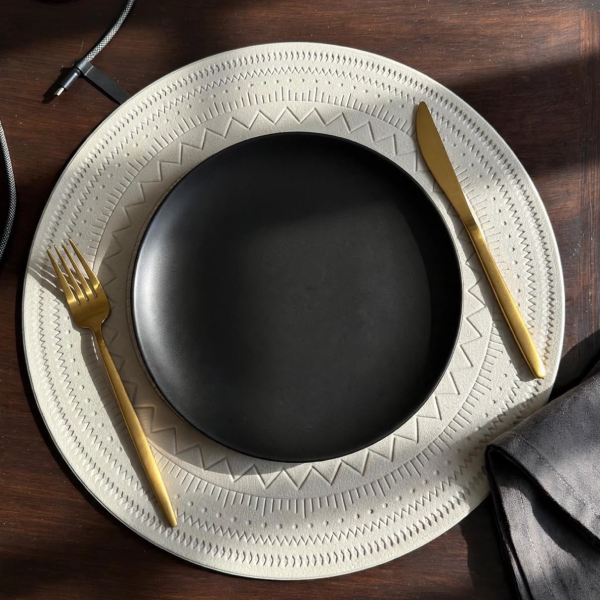black placemats Kenya